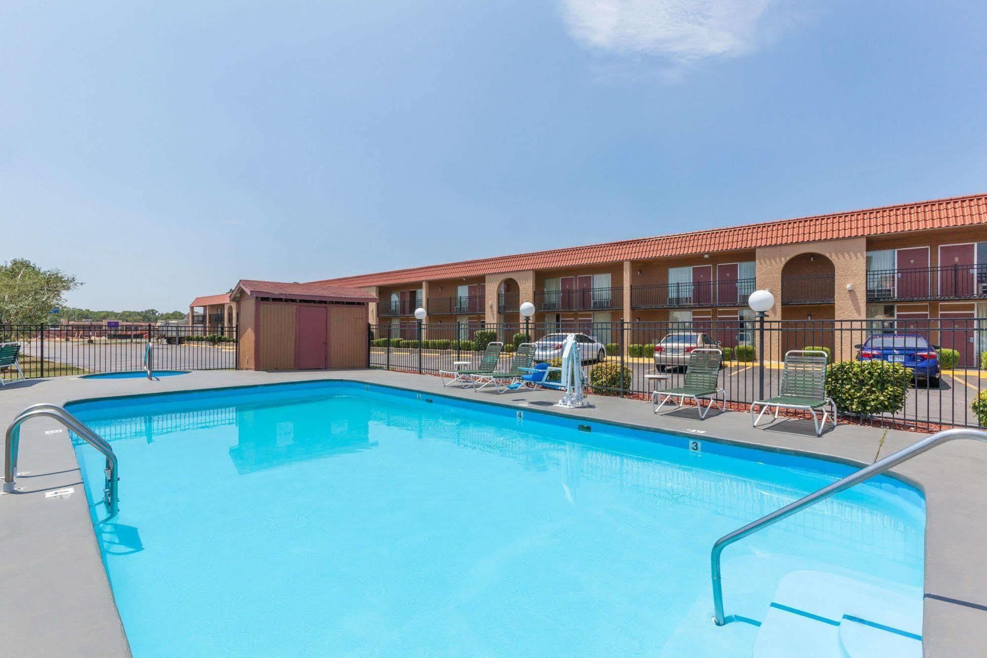 Economy Inn Arkadelphia Zewnętrze zdjęcie